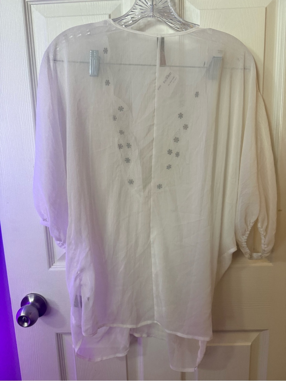 White Embroidered V-Neck Women's Blouse - Picture 3 of 3